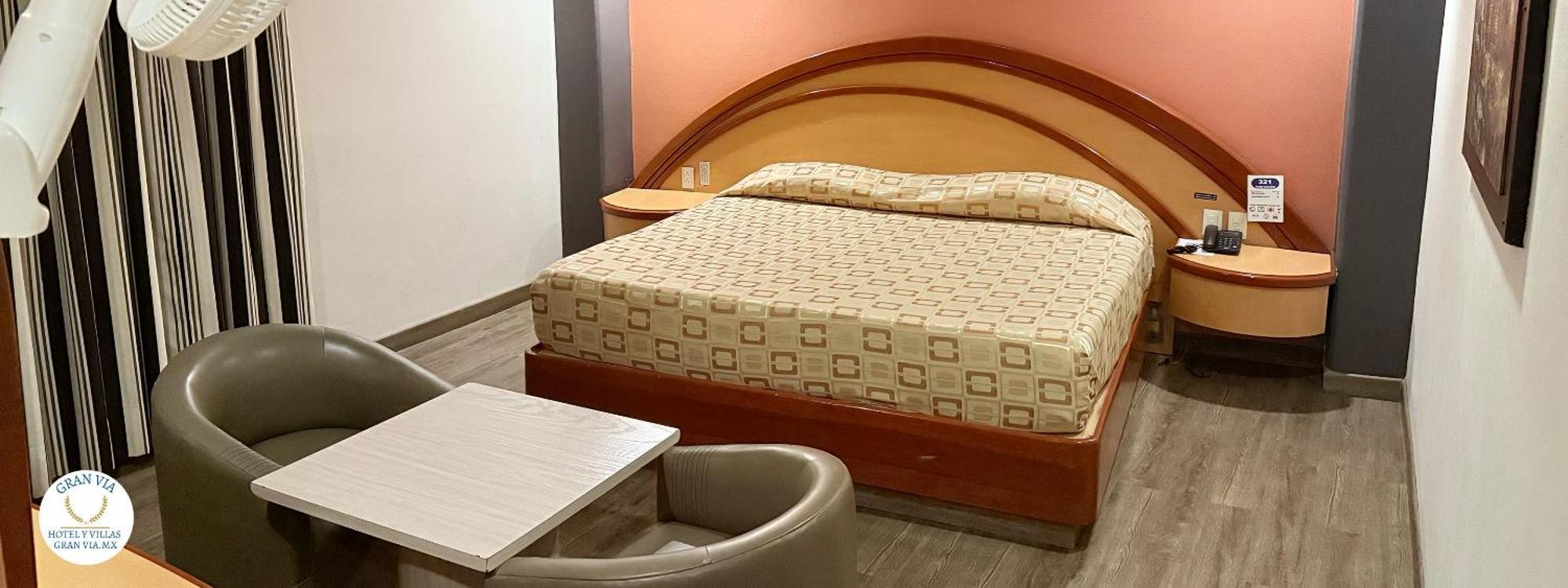Hotel Y Villas Gran Via Мехико Экстерьер фото