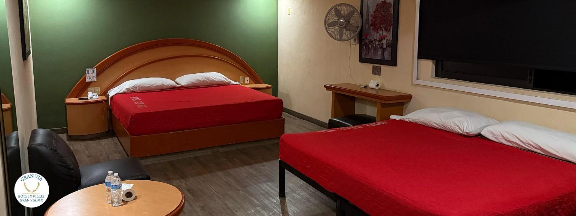 Hotel Y Villas Gran Via Мехико Экстерьер фото
