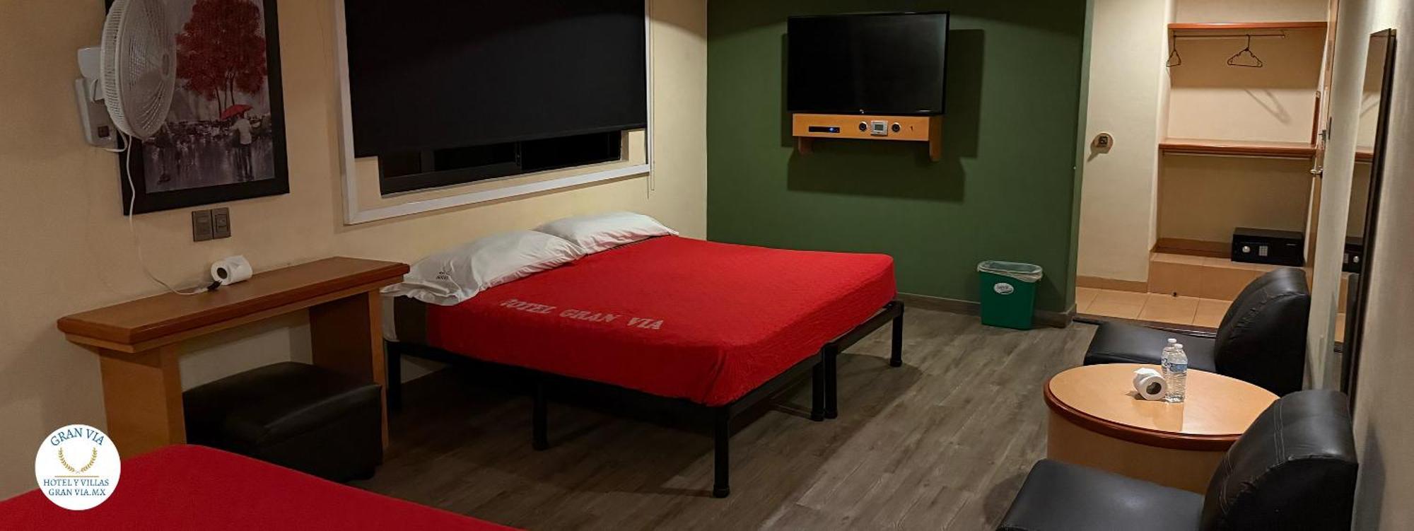Hotel Y Villas Gran Via Мехико Экстерьер фото
