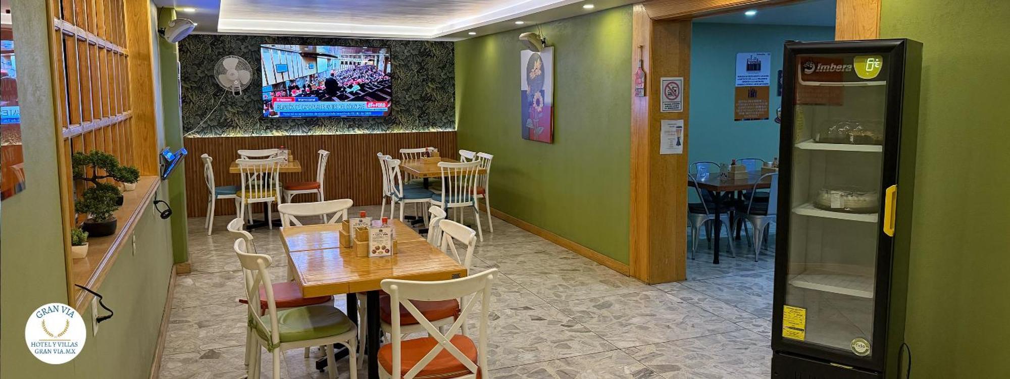 Hotel Y Villas Gran Via Мехико Экстерьер фото